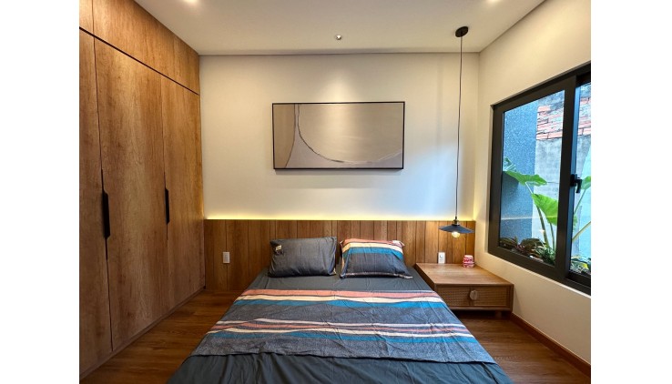 Bán Nhà Hoàng Hoa Thám 4 Tầng 3 PN, Khu Biệt Thự Nhỉnh 3 Tỉ
